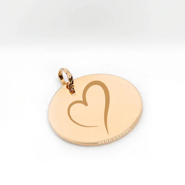 Großer runder Anhänger aus 750er Gold vergoldet mit graviertem Herzmotiv, Durchmesser 2,7 cm, Lieferung im Geschenkbeutel.