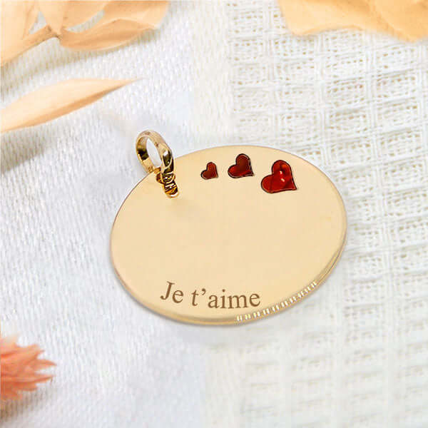 coeurs rouge gravé avec une photo - Médaillon rond plaqué or