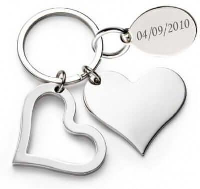Personalized gold heart pendant GravurePhoto, two hearts on key ring with engraved date.