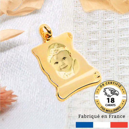 Bijou parchemin or 18 carats gravé photo