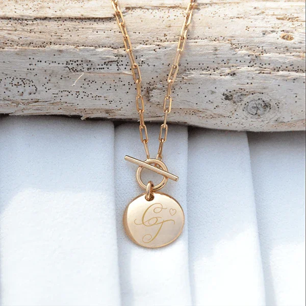 Colgante corazón personalizado en oro GrabadoFoto en cadena dorada, elegante joya francesa