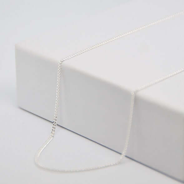 Bijou chaîne en argent 9251000ème maille gourmette pour votre gravure