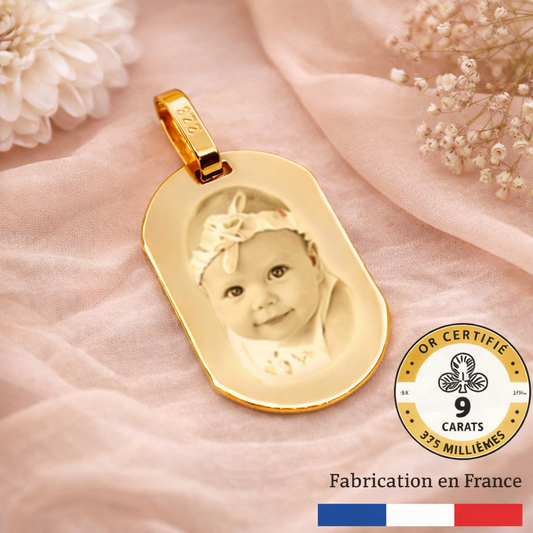 Grande médaille tonneau en or 9 carats gravée avec photo personnalisée et boîte cadeau
