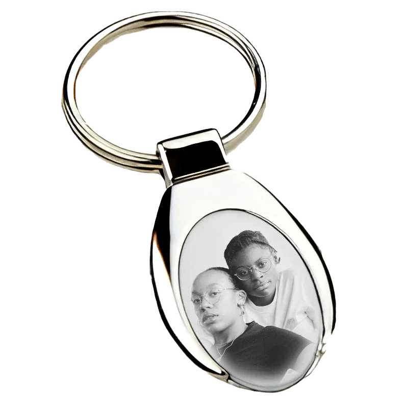 Graviour Key Oval keychain engraved with a photo - customizable key door – Gravurephoto