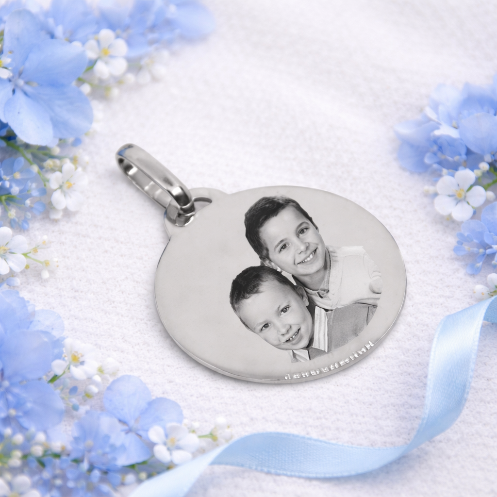 Pendentif rond moyen en argent 925 personnalisé avec photo gravée pour cadeau familial