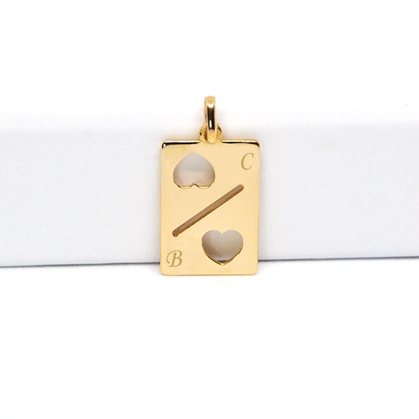 Pendentif rectangulaire avec deux cœurs en plaqué or